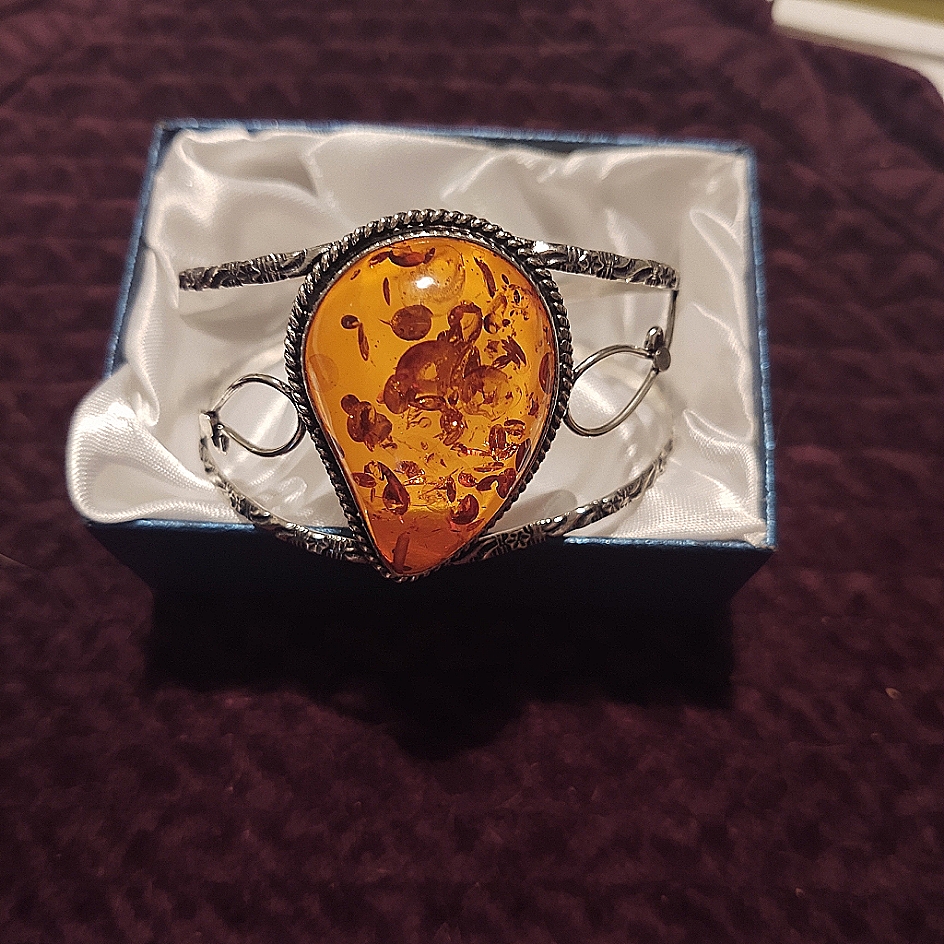 Amber Cuff